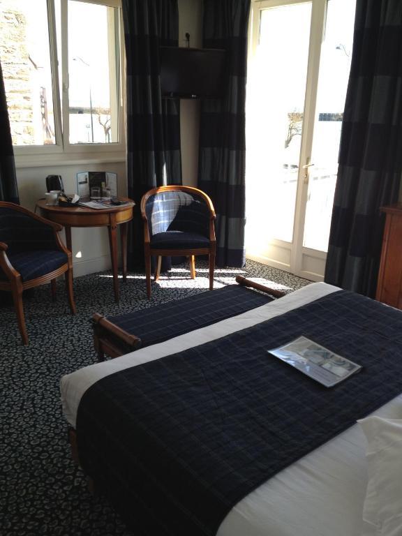 Le Querrien Cancale Quarto foto