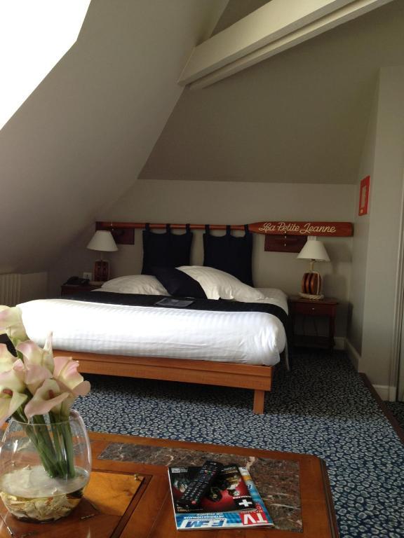 Le Querrien Cancale Quarto foto